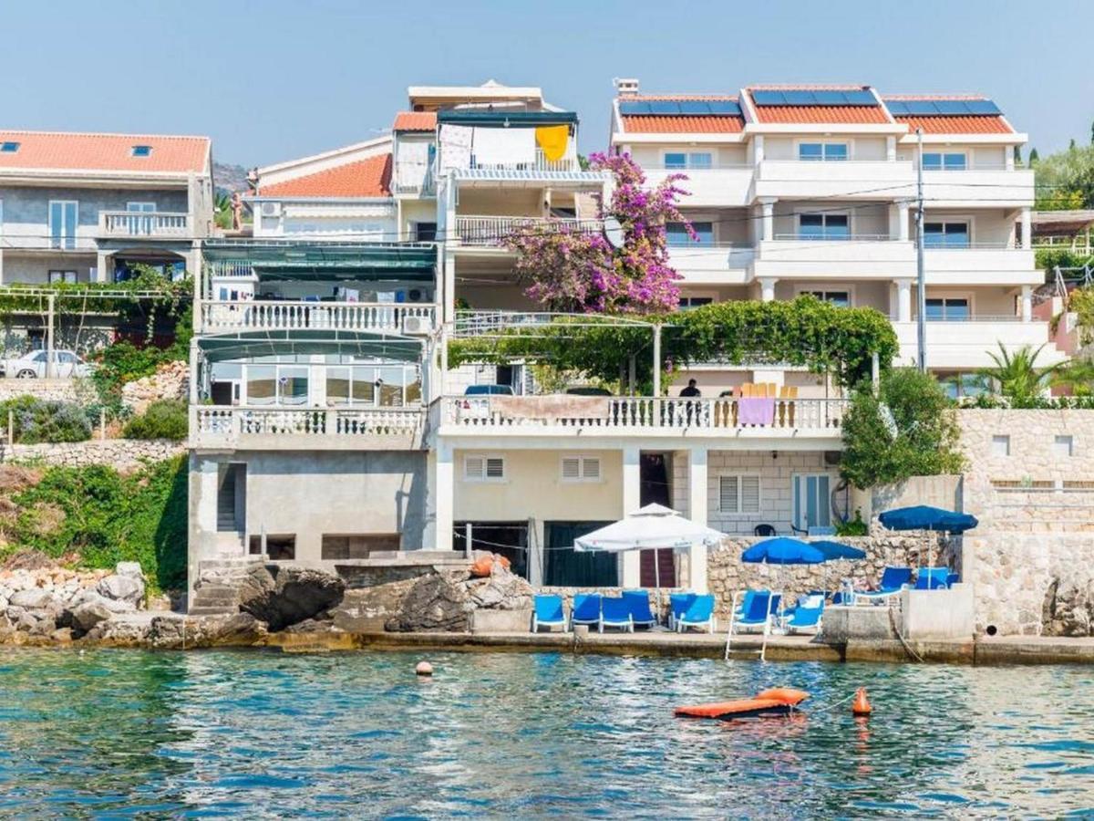 Apartments Rasica Молунат Екстер'єр фото